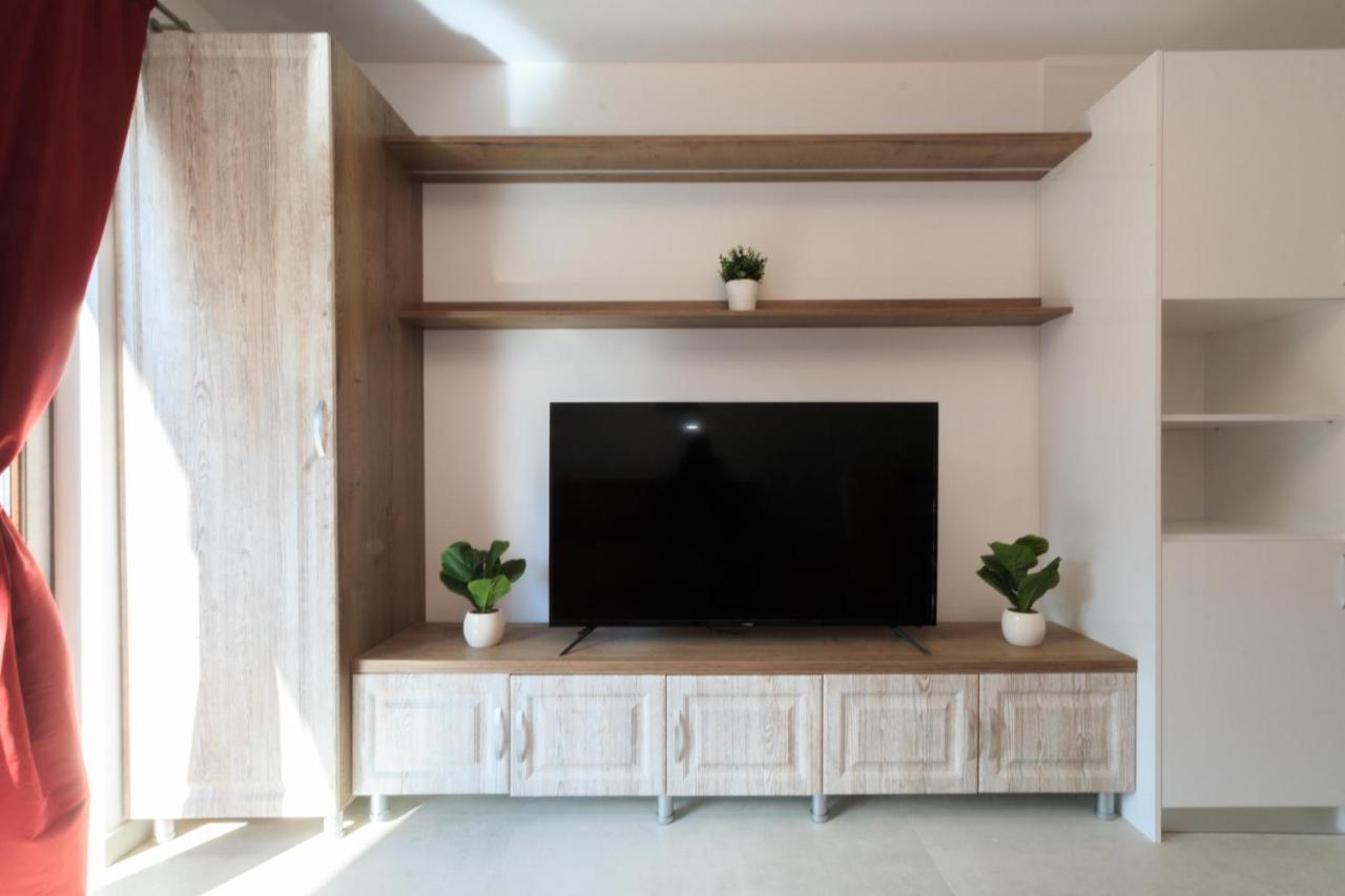 Stars & Mountain Apartment Buşteni Εξωτερικό φωτογραφία